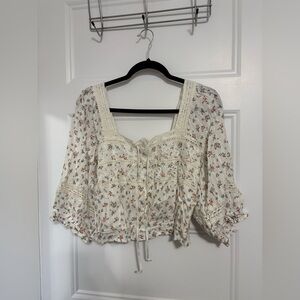 American Eagle Outfitters Floral White Blouse